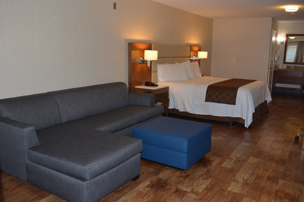 Travelodge By Wyndham Culver City Los Angeles